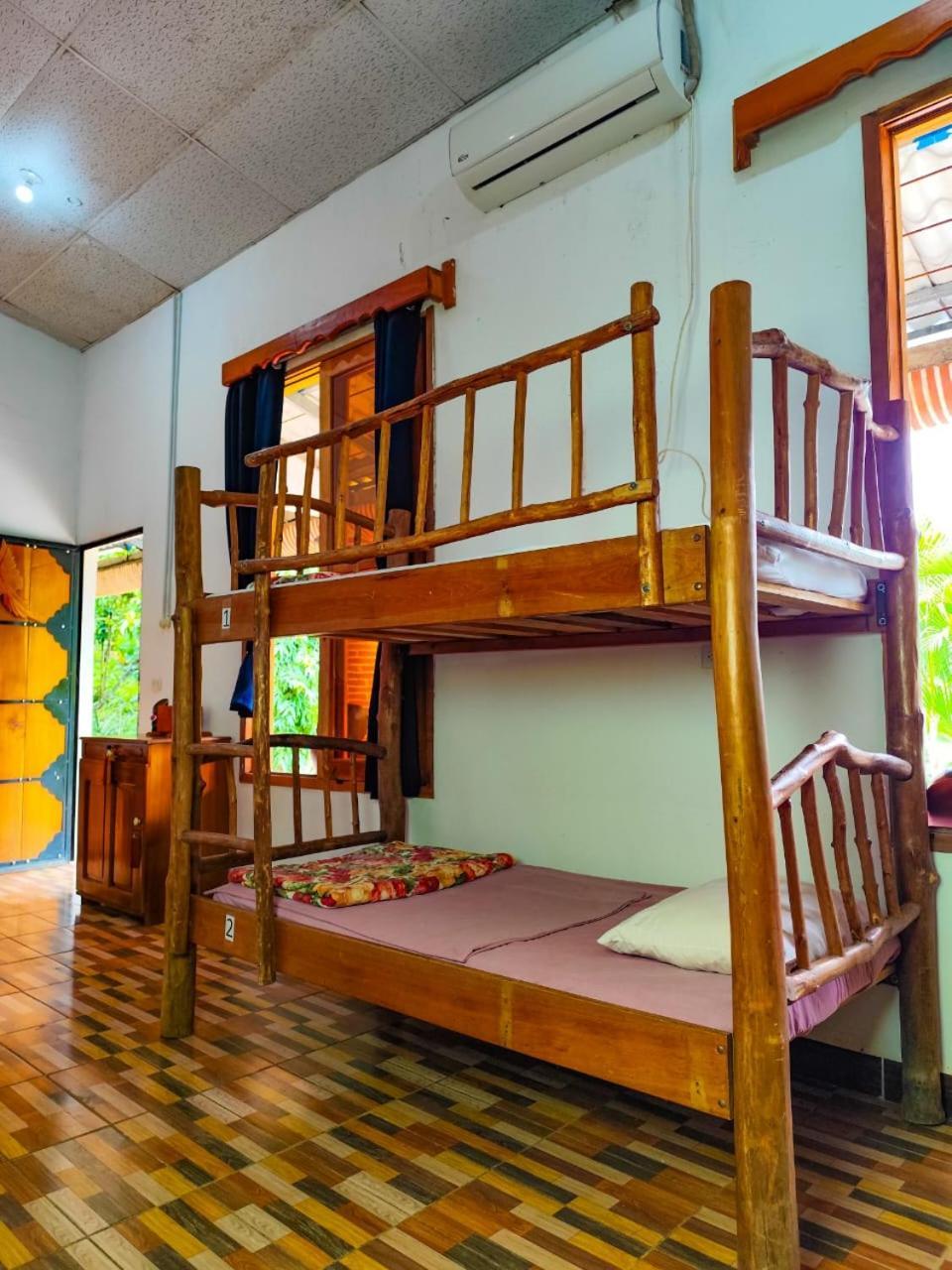 Hostal Viñas