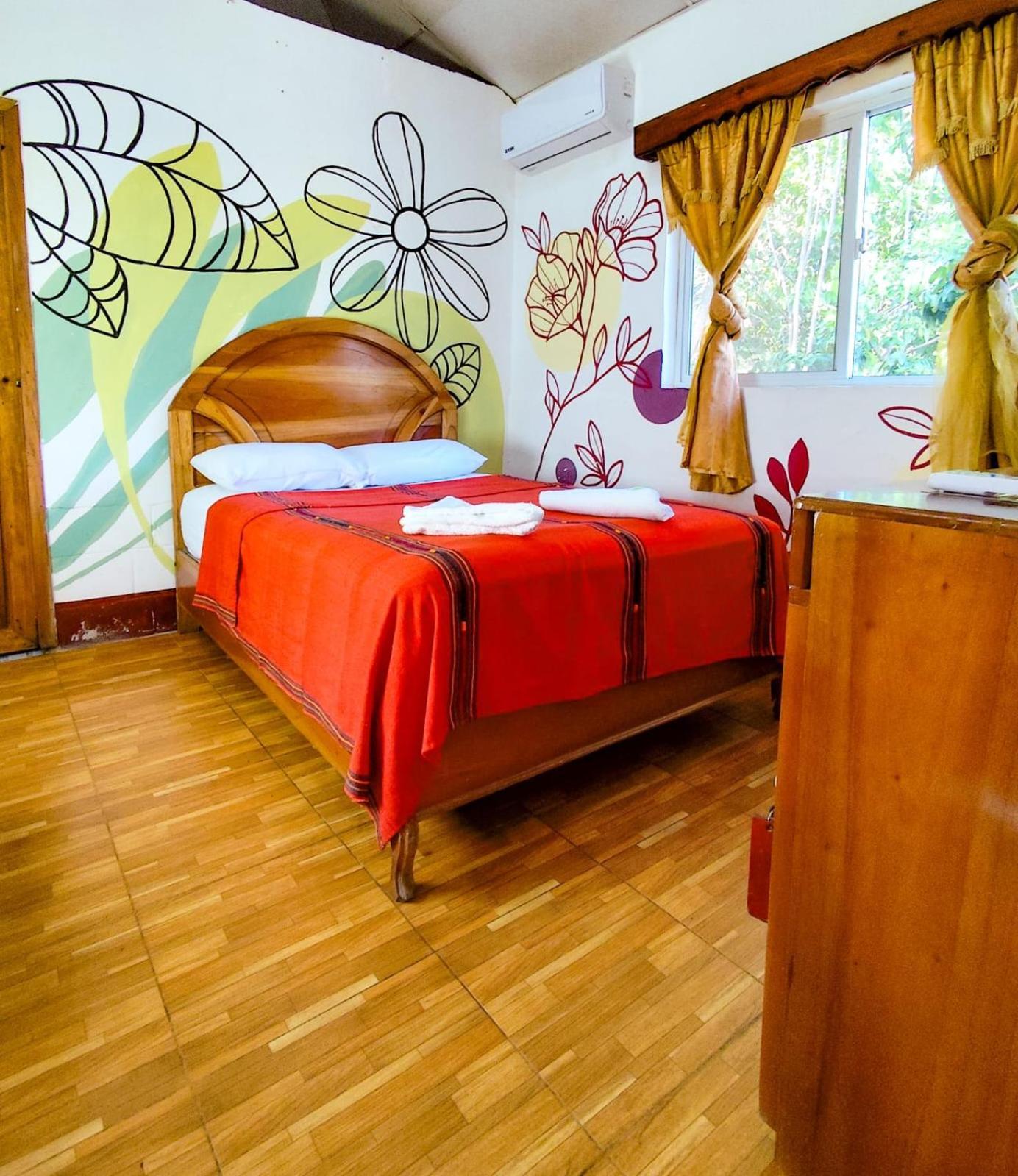 Hostal Viñas