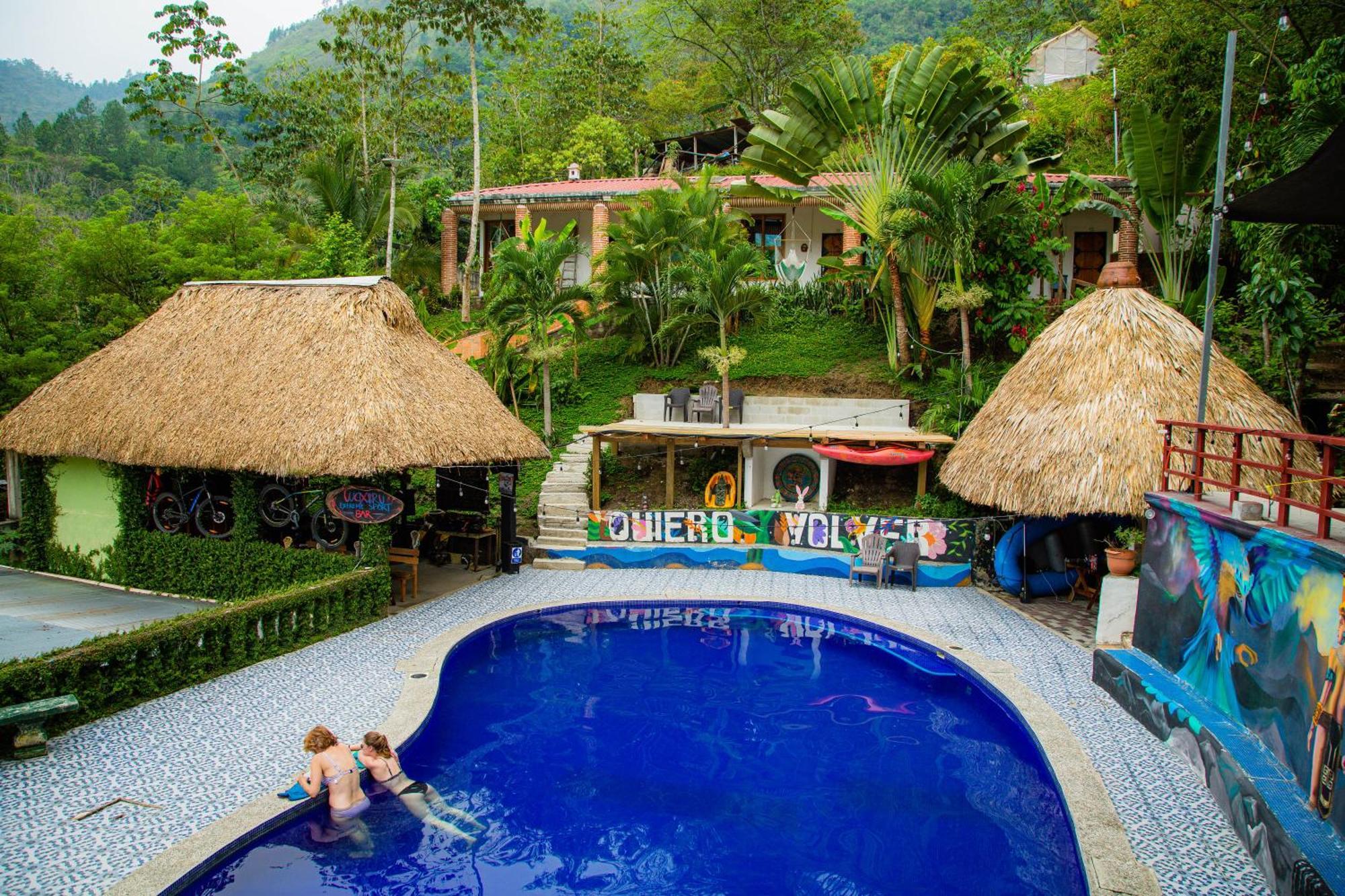 Vinas Hostel *