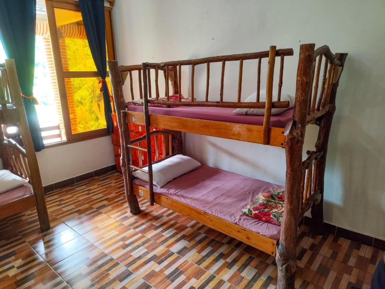 Vinas Hostel